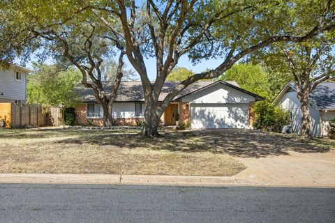 Photo of 6810 Shadywood DR, Austin, TX 78745 (MLS # 2988411)