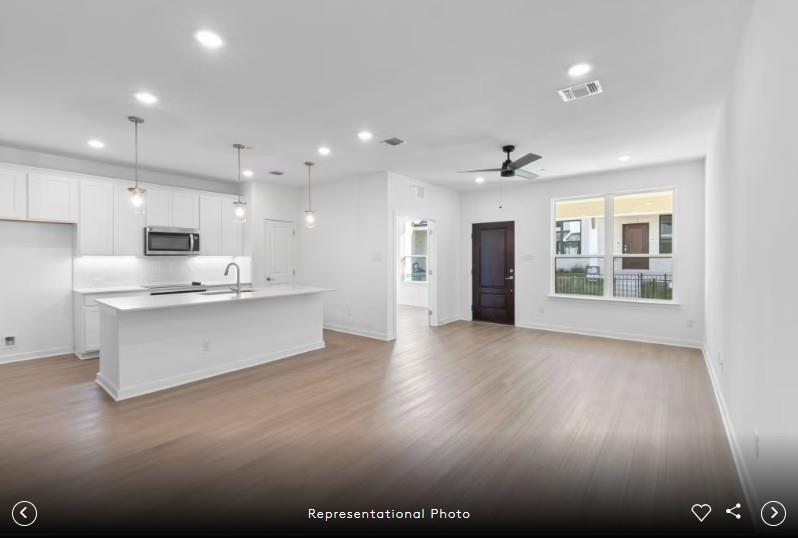 1280 E Main ST 504