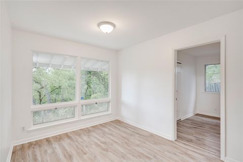 Tiny photo for 4710 Roundup TRL, Austin, TX 78745 (MLS # 5604058)