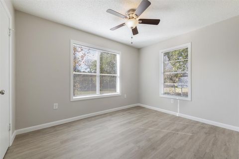 Tiny photo for 4806 Pecan Springs RD, Austin, TX 78723 (MLS # 3171495)