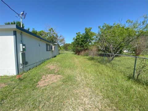 Tiny photo for 4806 Pecan Springs RD, Austin, TX 78723 (MLS # 3171495)