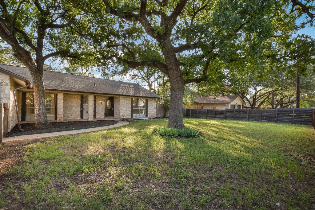 2405 Orleans DR