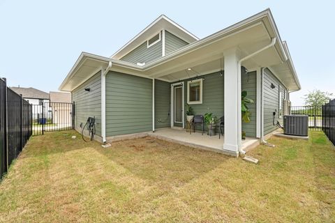 Tiny photo for 9705 Hamadryas DR, Austin, TX 78744 (MLS # 6068749)