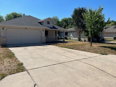Photo of 140 Fall Creek DR, Kyle, TX 78640 (MLS # 2456155)