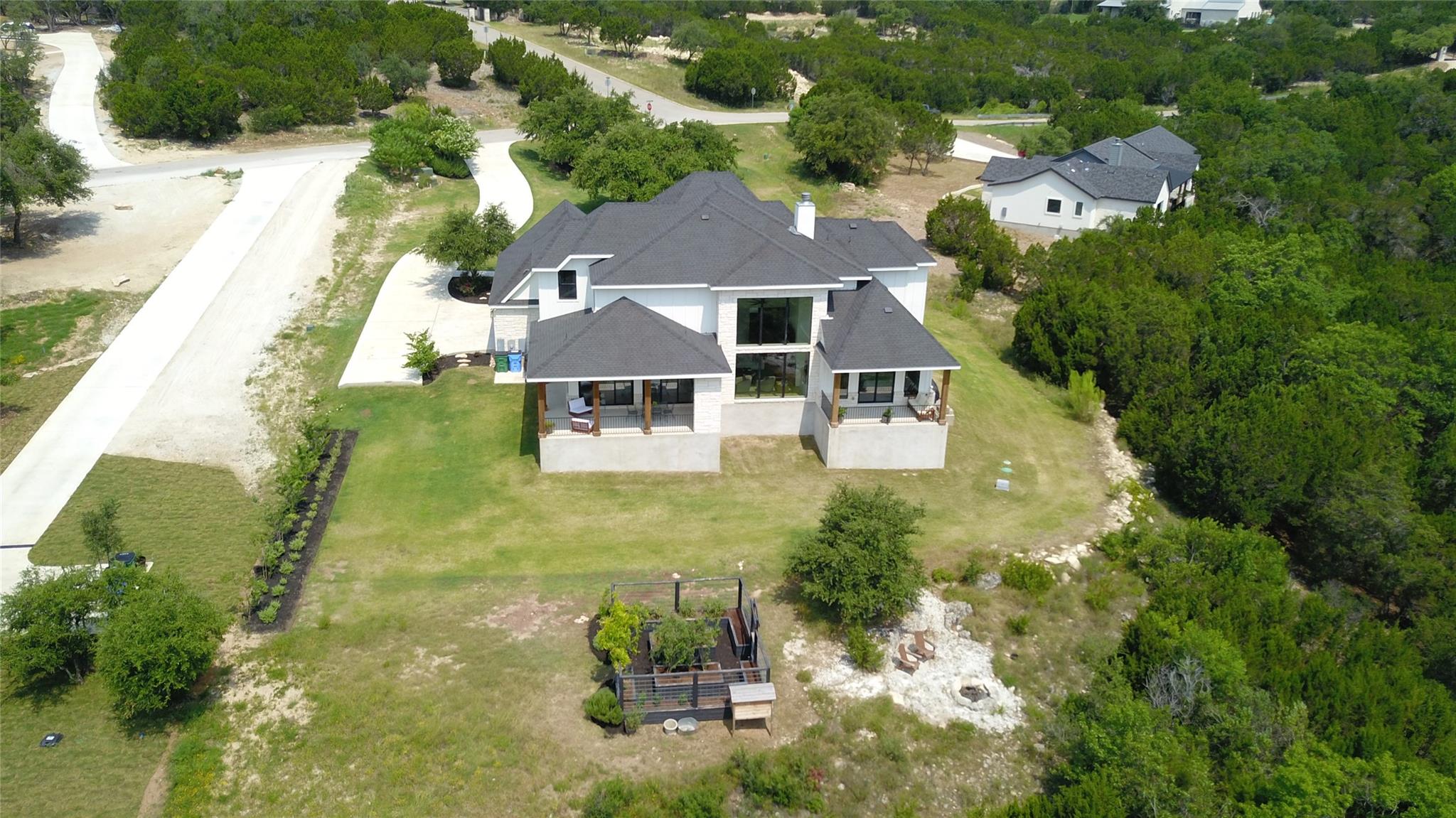 17701 Hunters Hollow