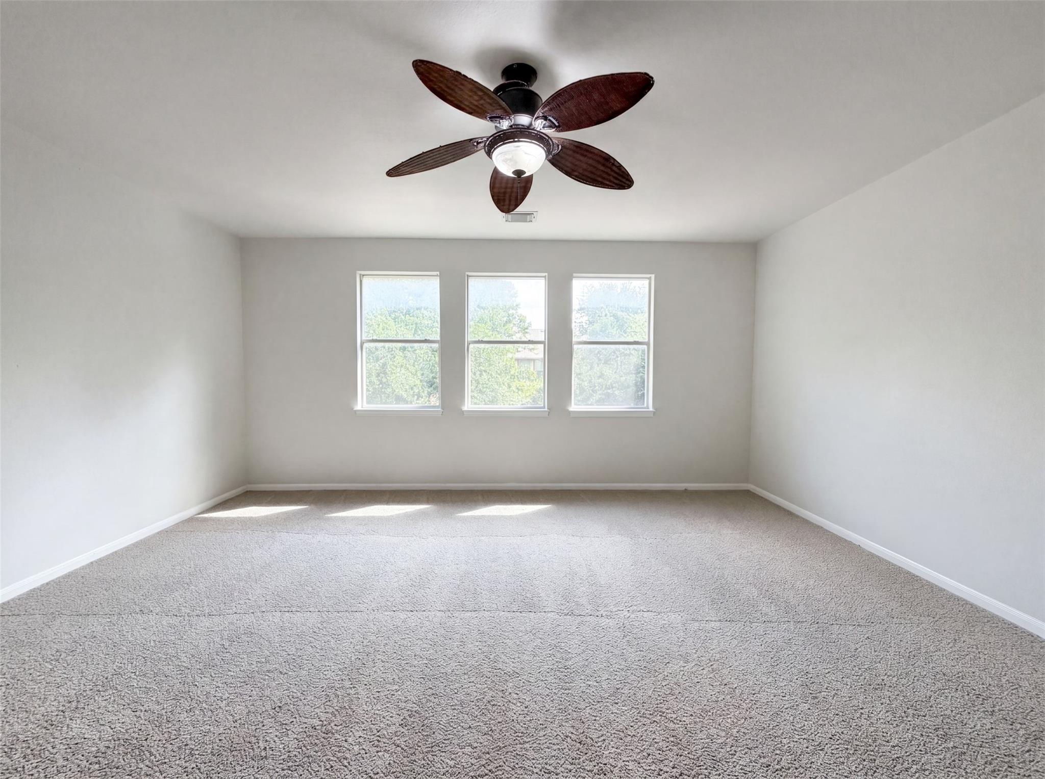 2404 Danciger LN