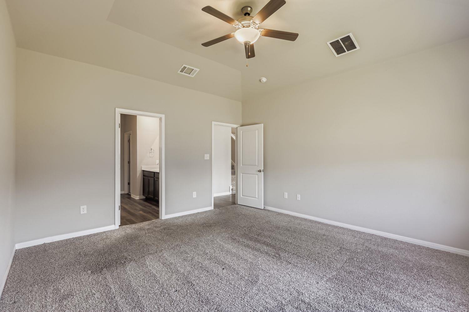 Manor, Texas 78653, United States, 5 Bedrooms Bedrooms, ,3 BathroomsBathrooms,Residential,Active,240622