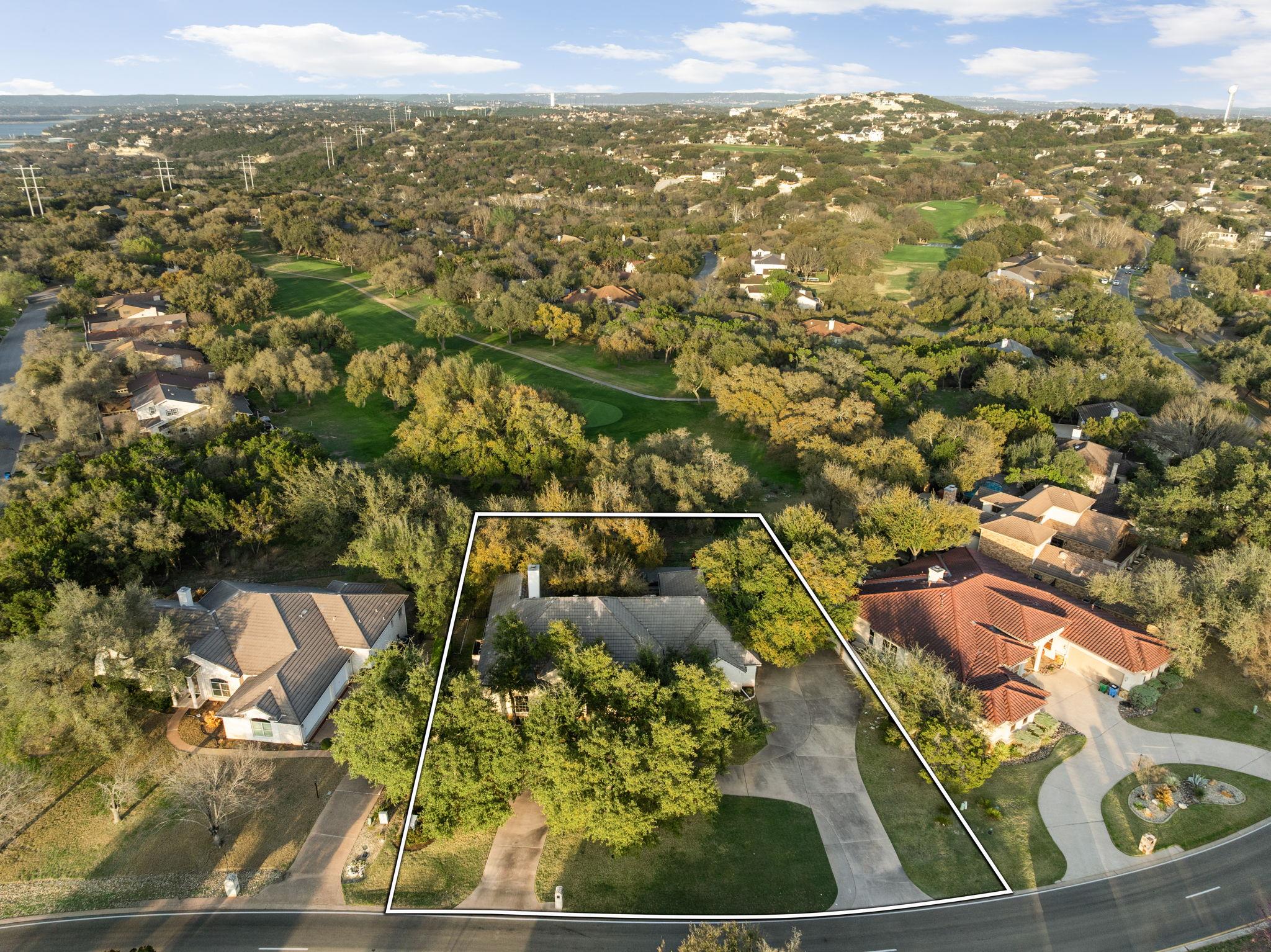 2016 Lakeway BLVD