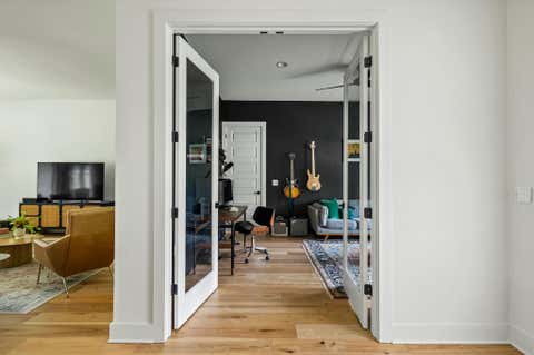 Tiny photo for 6405 Greensboro DR, Austin, TX 78723 (MLS # 7589093)