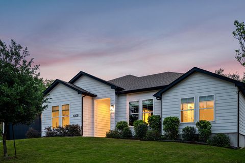 Photo of 6405 Greensboro DR, Austin, TX 78723 (MLS # 7589093)