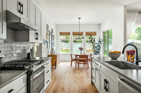 Tiny photo for 6405 Greensboro DR, Austin, TX 78723 (MLS # 7589093)