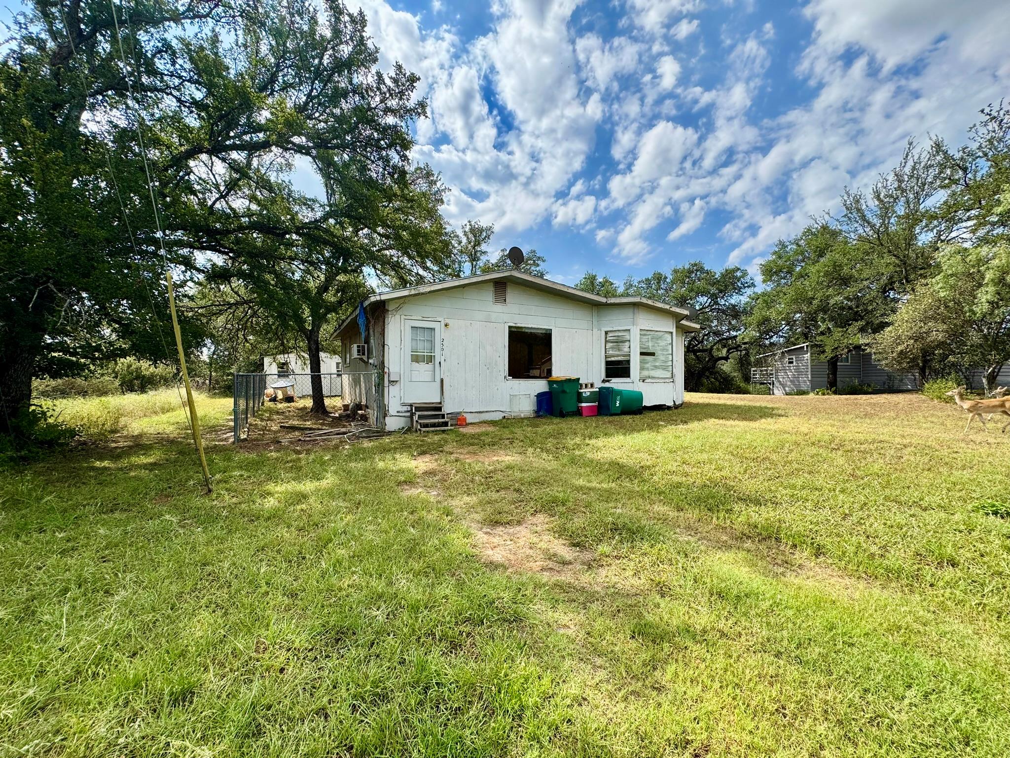 2501 Belaire West LN