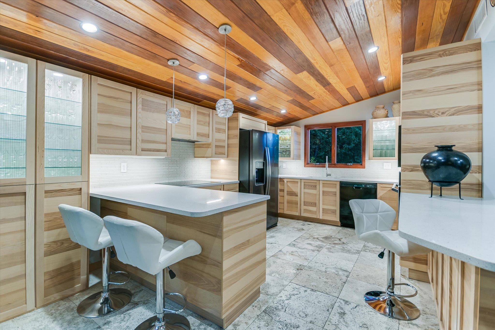 West Lake Hills, Texas 78746, United States, 4 Bedrooms Bedrooms, ,3 BathroomsBathrooms,Residential,Active,161041