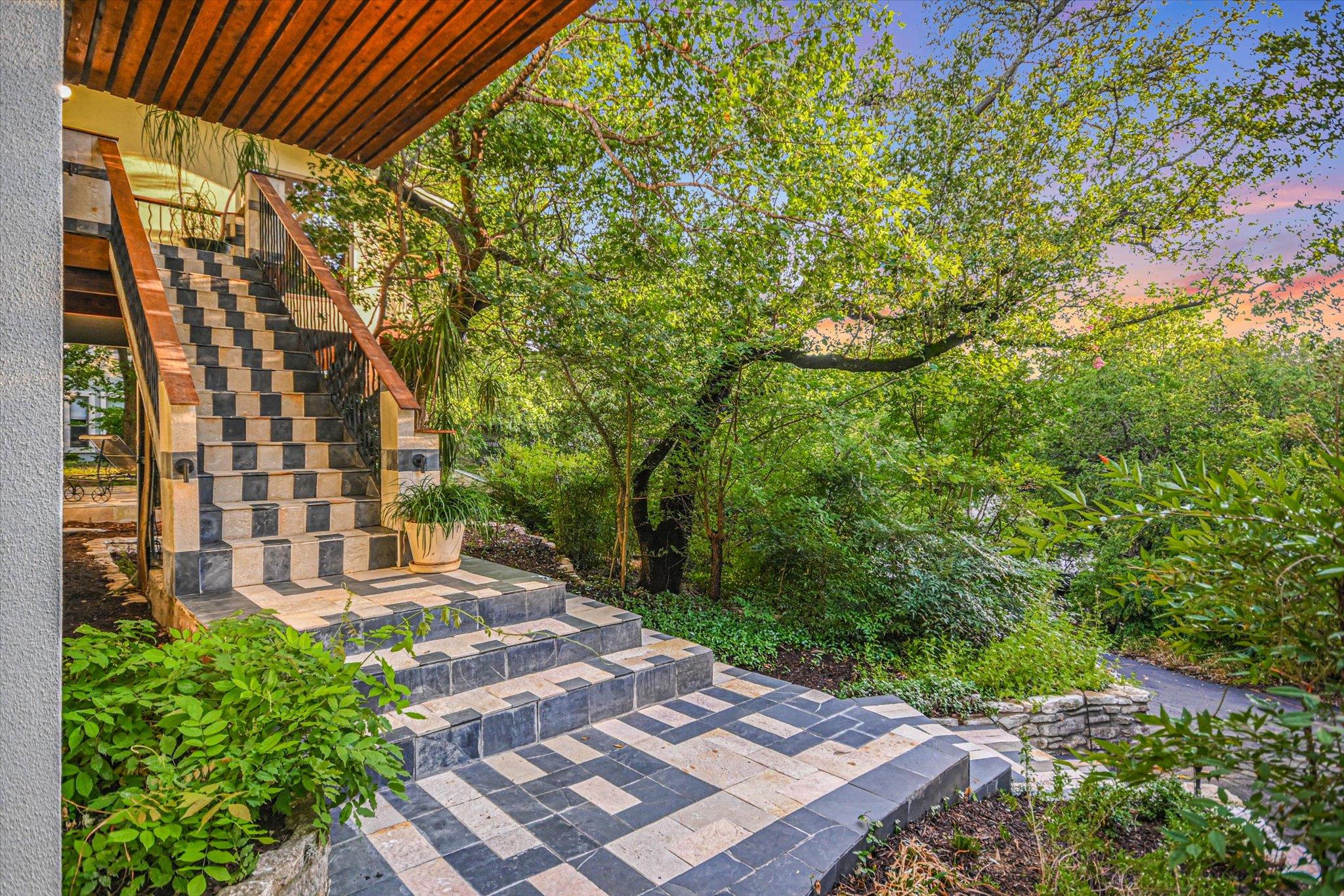 19 Sugar Shack DR