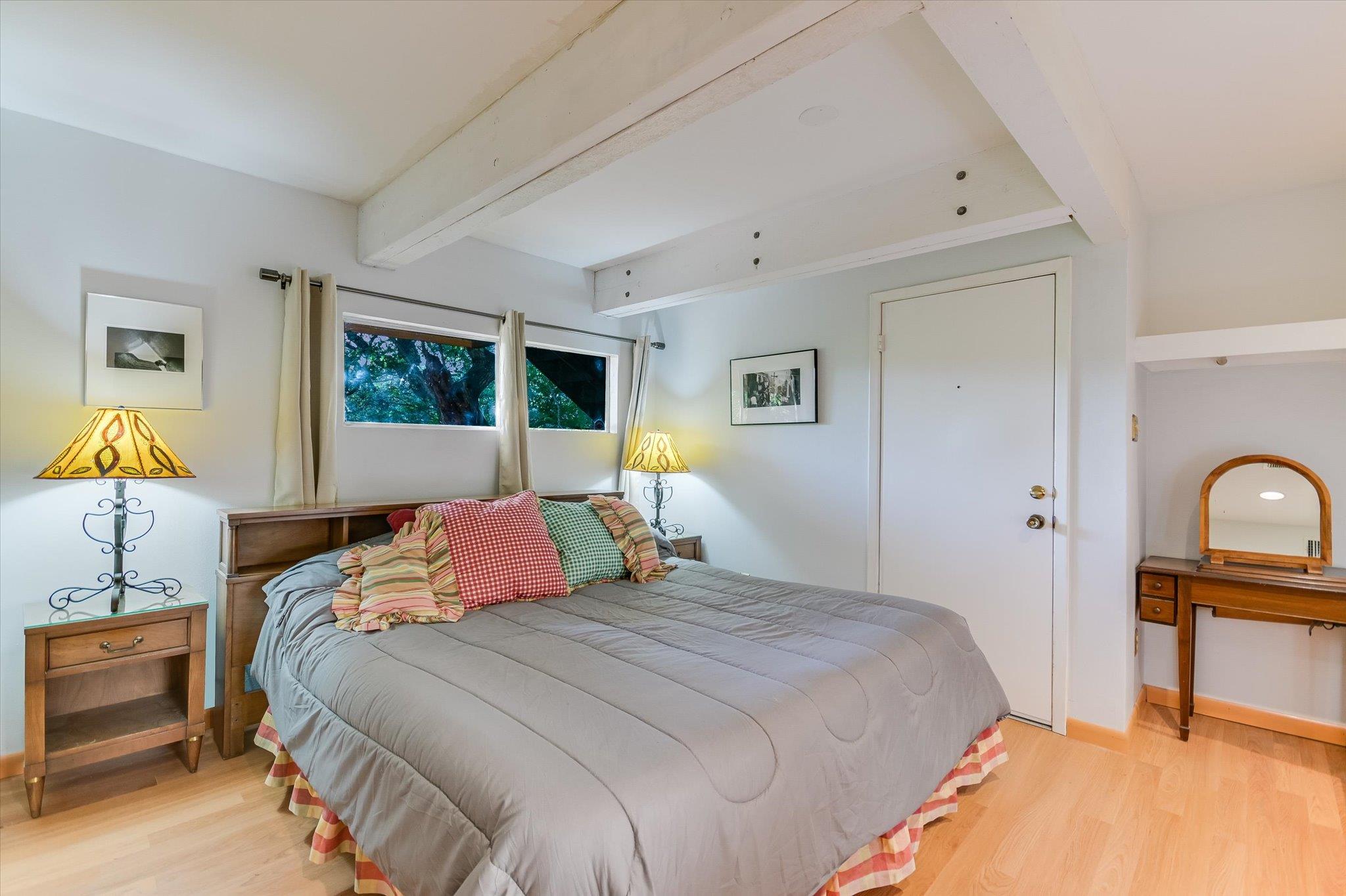 West Lake Hills, Texas 78746, United States, 4 Bedrooms Bedrooms, ,3 BathroomsBathrooms,Residential,Active,161041