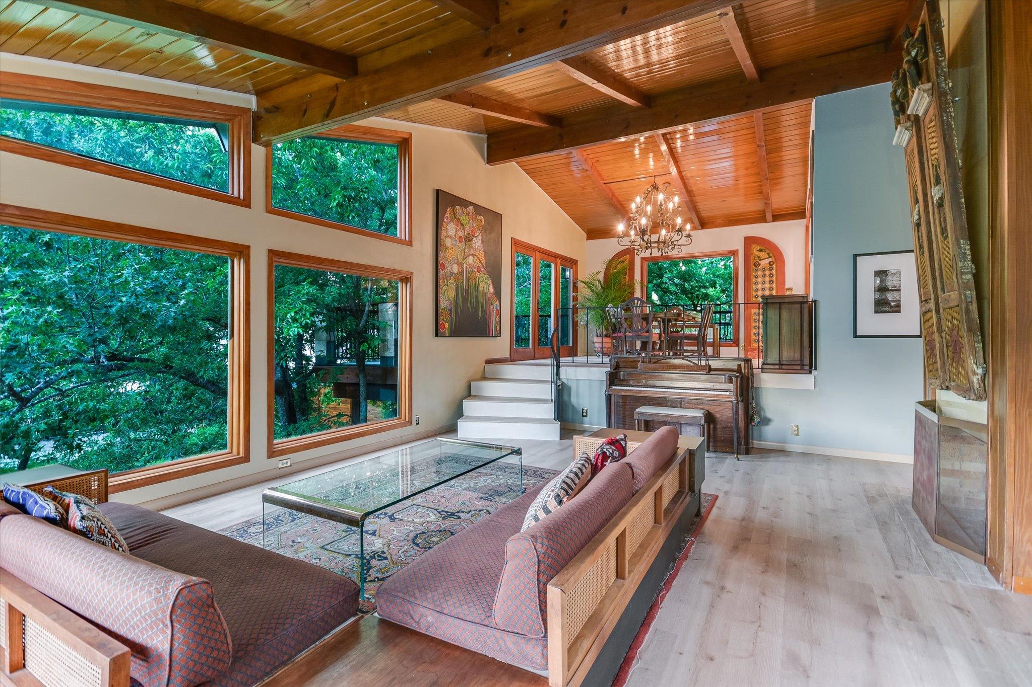 West Lake Hills, Texas 78746, United States, 4 Bedrooms Bedrooms, ,3 BathroomsBathrooms,Residential,Active,161041