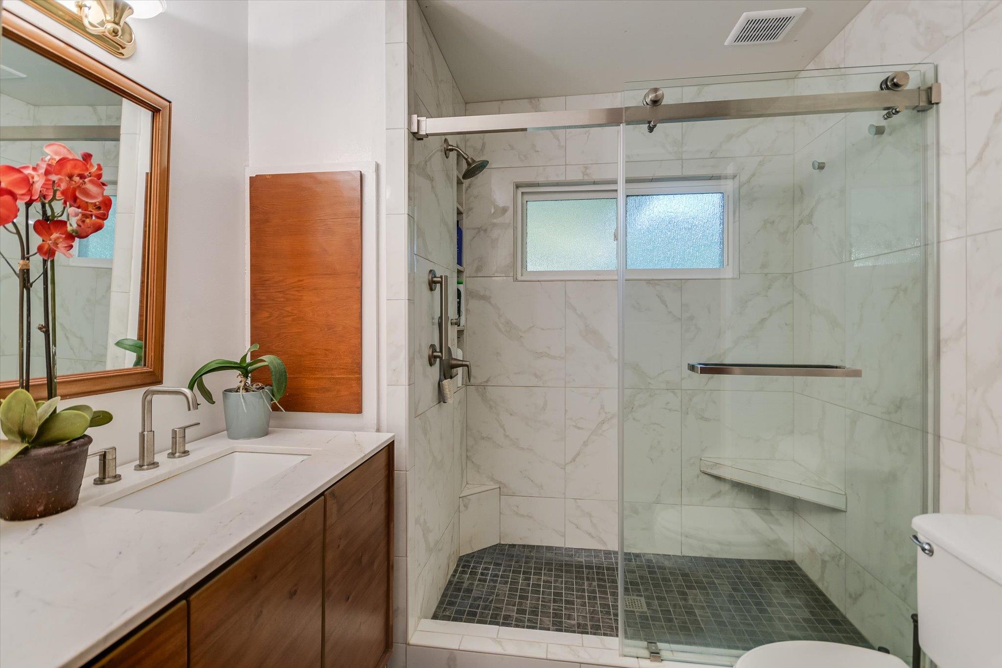 West Lake Hills, Texas 78746, United States, 4 Bedrooms Bedrooms, ,3 BathroomsBathrooms,Residential,Active,161041