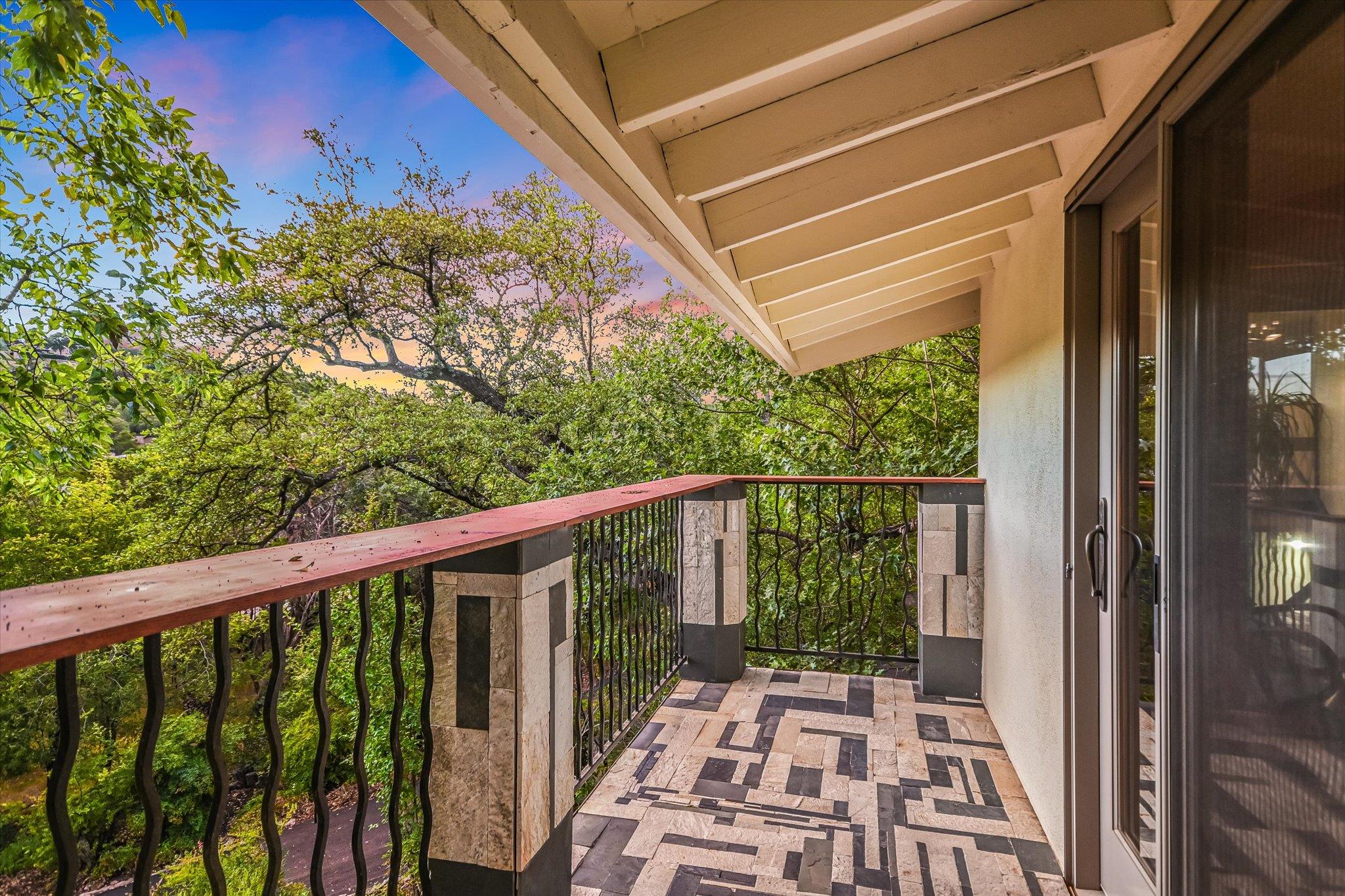 West Lake Hills, Texas 78746, United States, 4 Bedrooms Bedrooms, ,3 BathroomsBathrooms,Residential,Active,161041