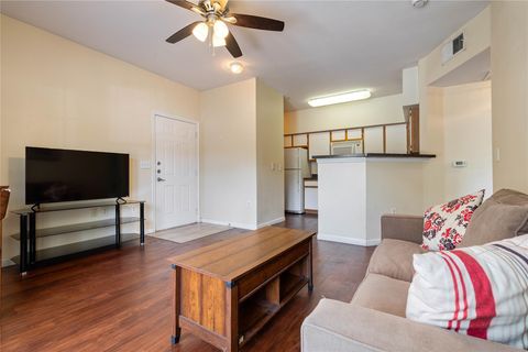 Tiny photo for 2320 Gracy Farms LN #812, Austin, TX 78758 (MLS # 9091559)