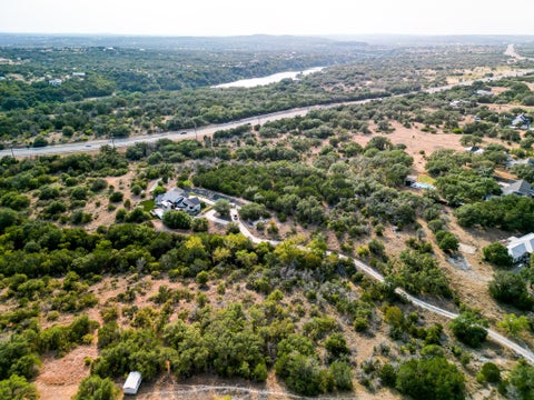 Tiny photo for 23801 Oscar RD, Spicewood, TX 78669 (MLS # 8611564)