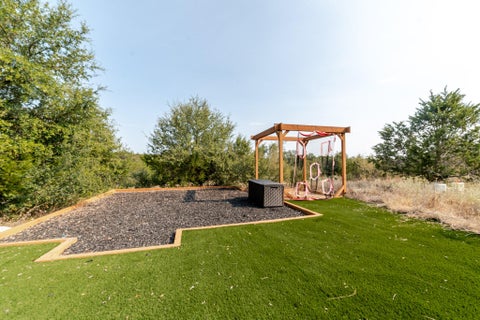Tiny photo for 23801 Oscar RD, Spicewood, TX 78669 (MLS # 8611564)
