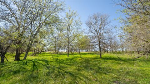 2396-B County Road 112 Buckholts TX 76518