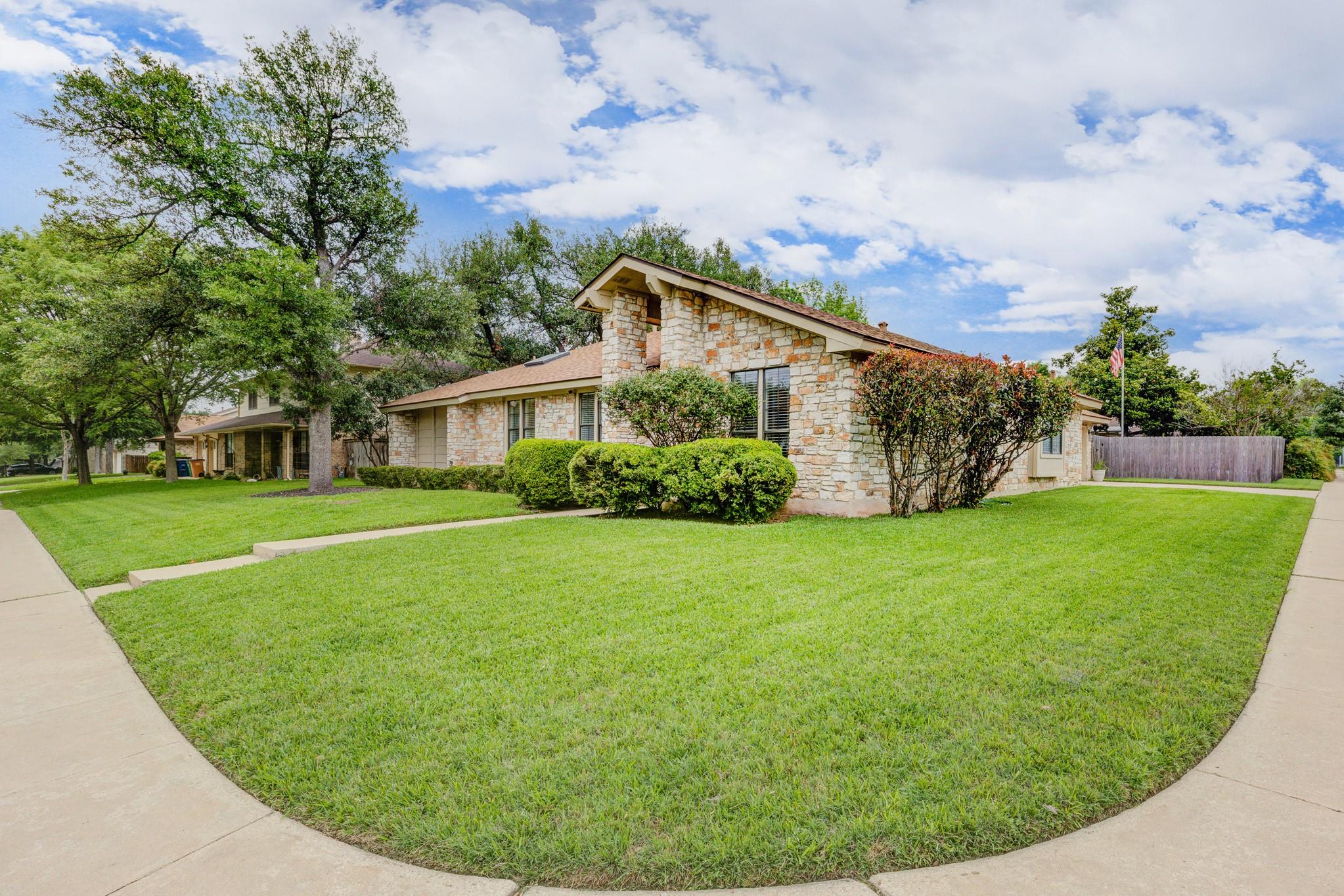 11501 D K Ranch RD