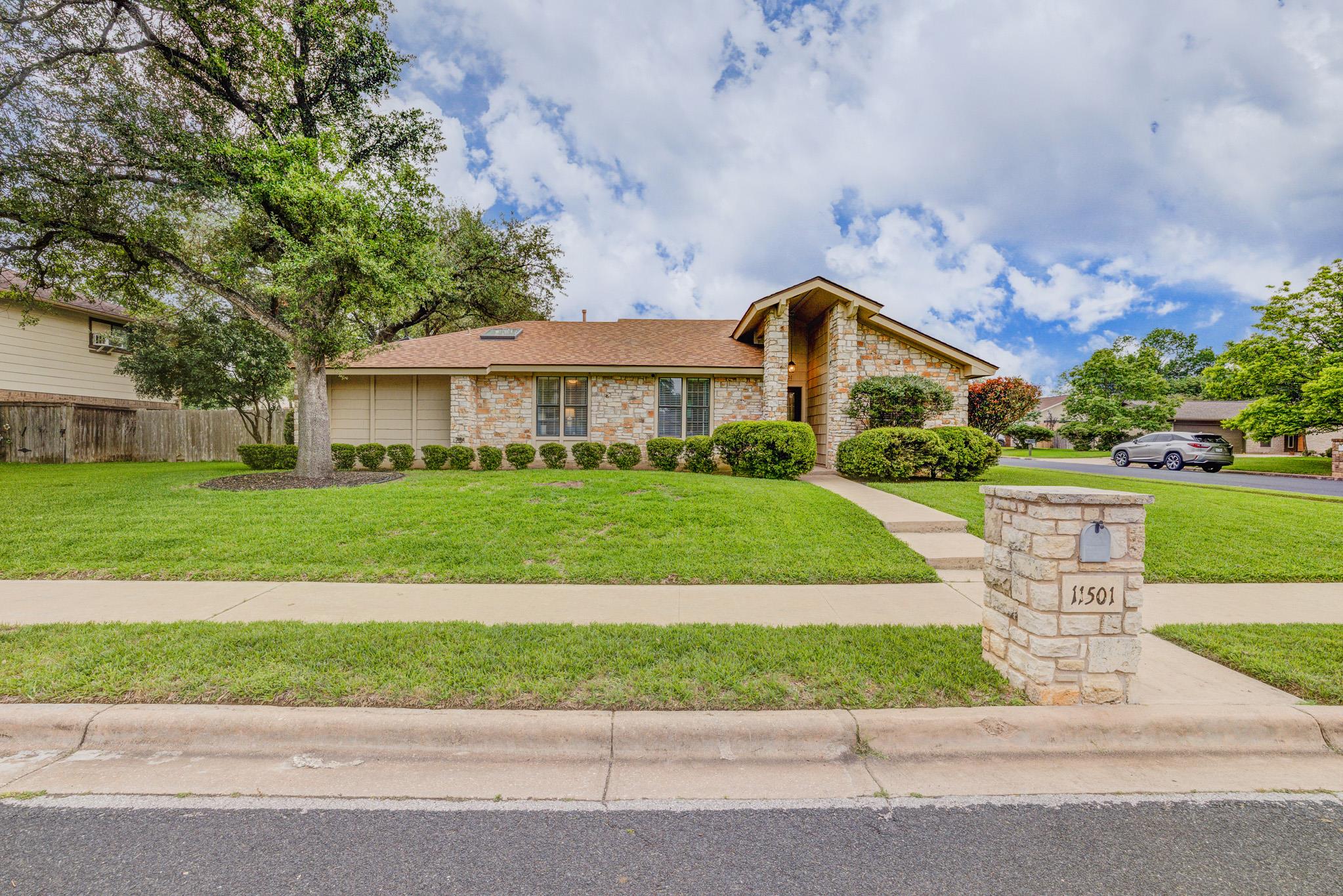 11501 D K Ranch RD