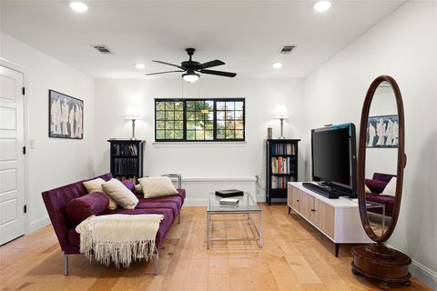 Tiny photo for 10721 Fountainbleu CIR, Austin, TX 78750 (MLS # 7239227)