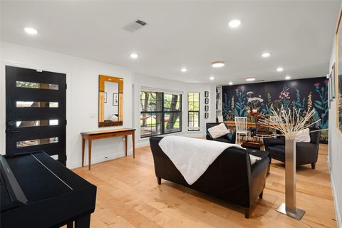 Tiny photo for 10721 Fountainbleu CIR, Austin, TX 78750 (MLS # 7239227)