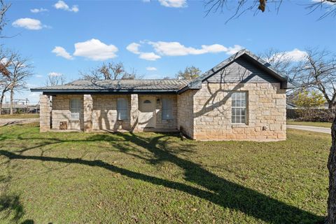 205 8th Street and 506-508 Avenue A Moody TX 76557