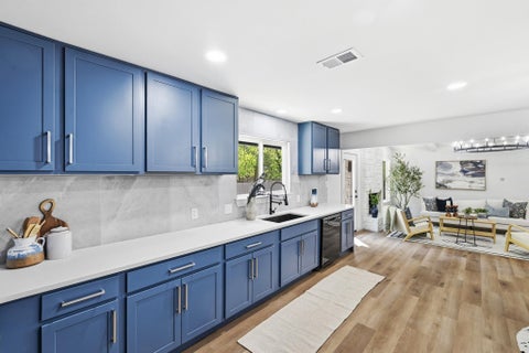 Tiny photo for 9801 Oak Hollow DR, Austin, TX 78758 (MLS # 2024503)