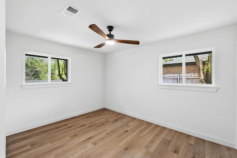 Tiny photo for 9801 Oak Hollow DR, Austin, TX 78758 (MLS # 2024503)