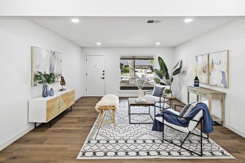 Tiny photo for 9801 Oak Hollow DR, Austin, TX 78758 (MLS # 2024503)