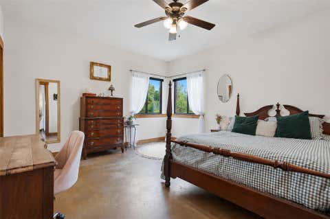 Tiny photo for 700 Augusta CIR N, Point Venture, TX 78645 (MLS # 4233335)