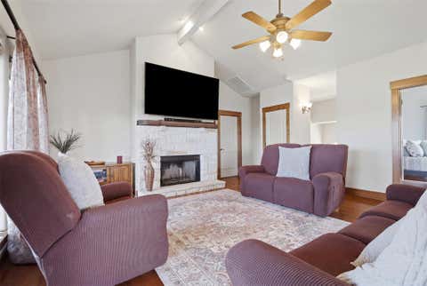 Tiny photo for 700 Augusta CIR N, Point Venture, TX 78645 (MLS # 4233335)