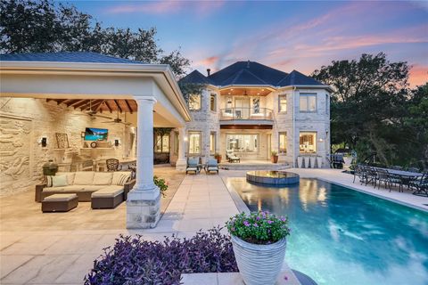 Photo of 2701 Bartons Bluff LN, Austin, TX 78746 (MLS # 6313502)