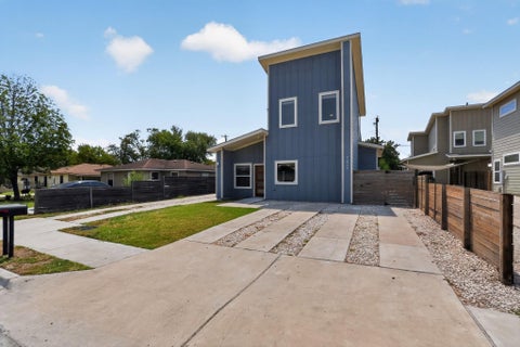 Tiny photo for 6303 Santos ST #A, Austin, TX 78741 (MLS # 7058928)