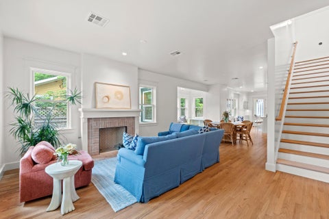 Photo of 510 E 39th ST, Austin, TX 78751 (MLS # 8923694)