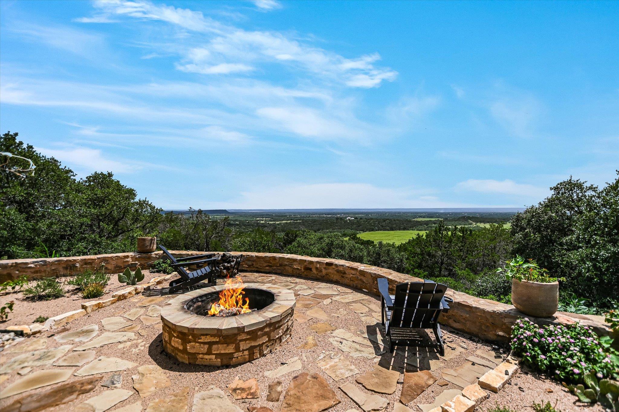 121 Mountain Laurel DR