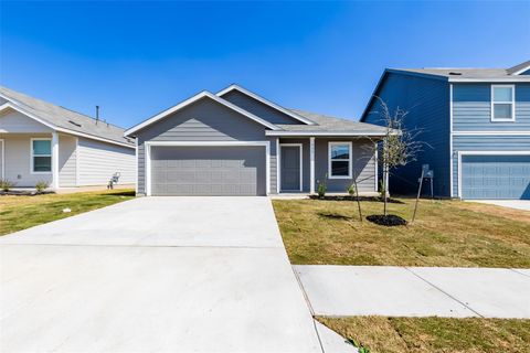 Photo of 535 Paris ST, Maxwell, TX 78656 (MLS # 6328100)