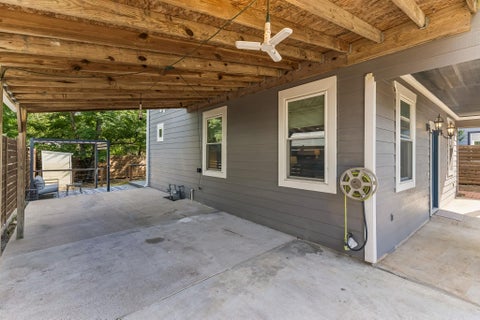 Tiny photo for 3333 E 12th ST, Austin, TX 78721 (MLS # 5497383)