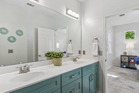 Tiny photo for 3333 E 12th ST, Austin, TX 78721 (MLS # 5497383)