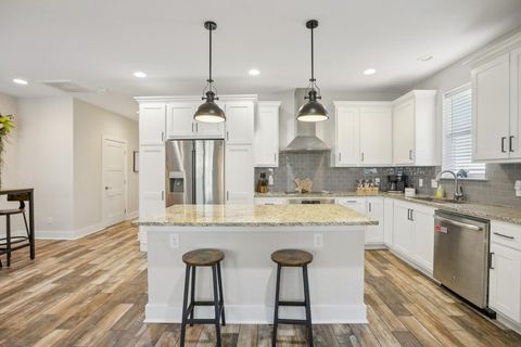 Tiny photo for 1206 Deloney ST #B, Austin, TX 78721 (MLS # 5524439)