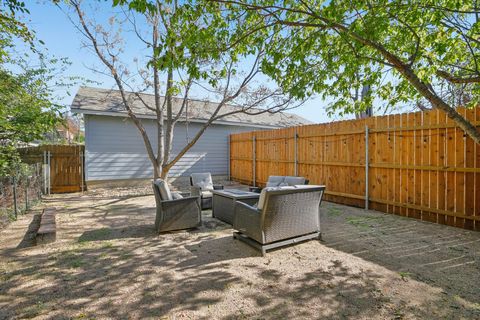 Tiny photo for 1206 Deloney ST #B, Austin, TX 78721 (MLS # 5524439)