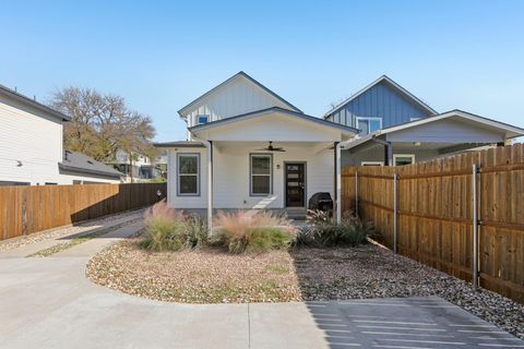 Tiny photo for 1206 Deloney ST #B, Austin, TX 78721 (MLS # 5524439)