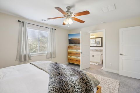 Tiny photo for 1206 Deloney ST #B, Austin, TX 78721 (MLS # 5524439)