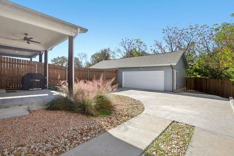 Tiny photo for 1206 Deloney ST #B, Austin, TX 78721 (MLS # 5524439)