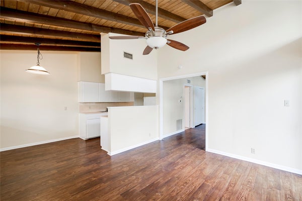 1511 SHOAL CREEK BLVD APT H, AUSTIN, TX 78701 - Image 562cd058a5d06af5c35c3d772c806ce0/3406490879