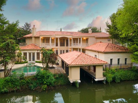 Photo of 4511 ISLAND CV, Austin, TX 78731 (MLS # 4909100)